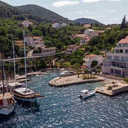 Suartini Račišće