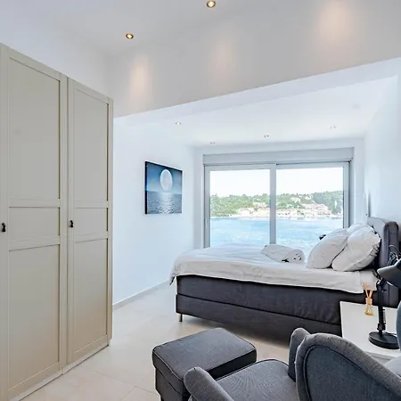 Suartini Apartment